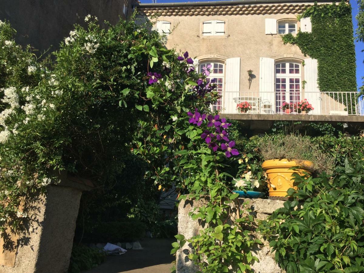 Hotel Chez Les Artistes Servian Esterno foto